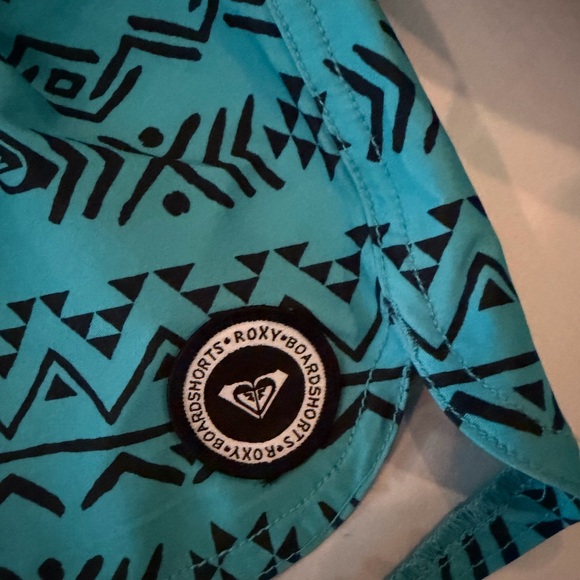 Roxy Teal and Black Patterned Board Shorts - Picture 3 of 5